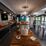 Otel Sure By Western Lille Tourcoing Ex Garden Bondues