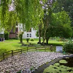 Sure By Western Lille Tourcoing Ex Garden 3*