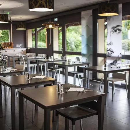 Comfort Garden Lille Tourcoing 3* Bondues