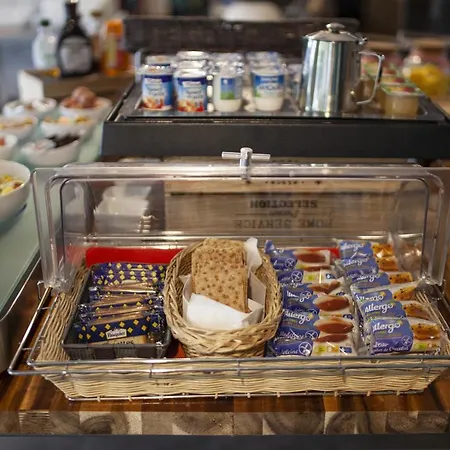 Hotell Sure By Western Lille Tourcoing Ex Garden 3*