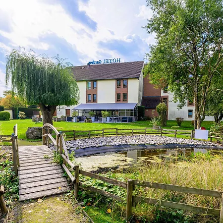 Sure By Western Lille Tourcoing Ex Garden 3* Bondues