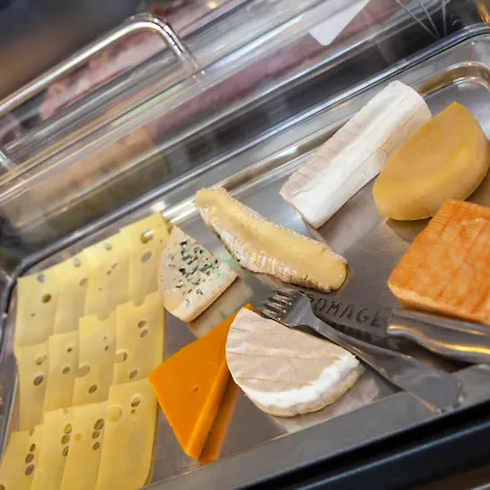 Sure By Western Lille Tourcoing Ex Garden