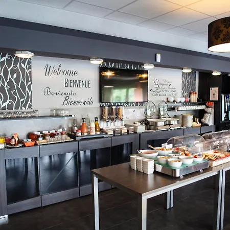 Sure By Western Lille Tourcoing 酒店
