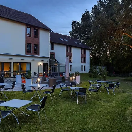 Sure By Western Lille Tourcoing Ex Garden Hotell 3*