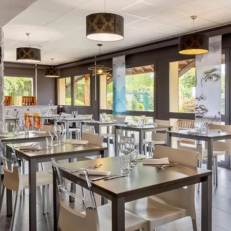 Comfort Garden Lille Tourcoing 3* Bondues
