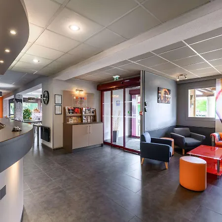 Sure By Western Lille Tourcoing Ex Garden 3*