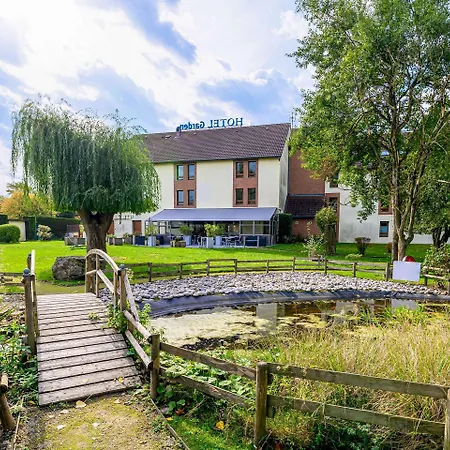 Sure By Western Lille Tourcoing Ex Garden