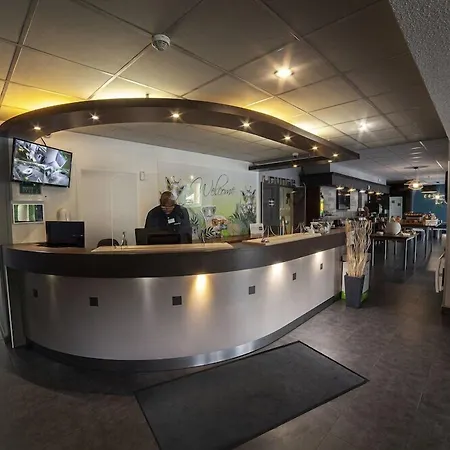 Sure By Western Lille Tourcoing Ex Garden 3* Bondues