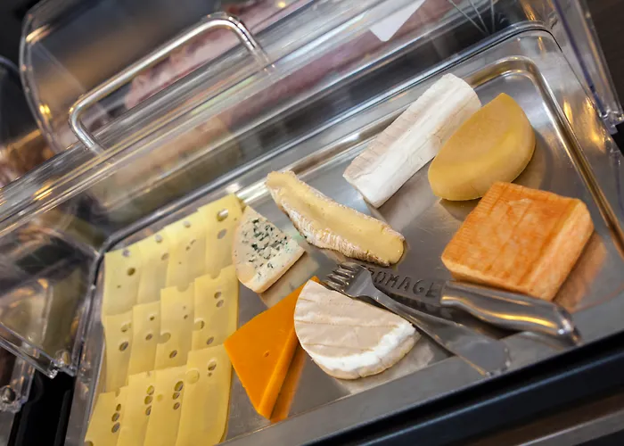 Sure By Western Lille Tourcoing Ex Garden