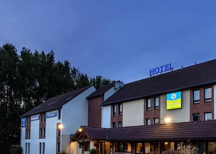 Sure By Western Lille Tourcoing Ex Garden 酒店