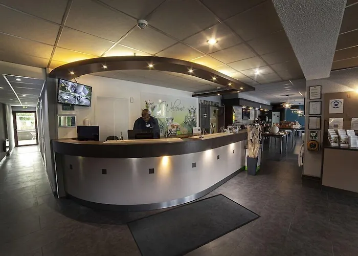 Sure By Western Lille Tourcoing Ex Garden 3* 邦迪